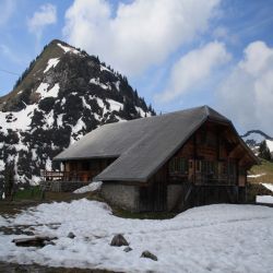 01Berggasthausoberstockenalp