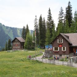 Berggasthaus-Aelggialp