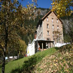 Berghotel-Maderanertal