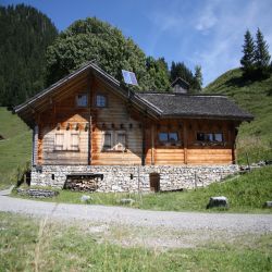 Rothornblickhutte