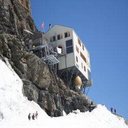 01Monchsjochhutte