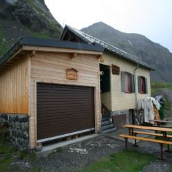 02Schilthornhutte